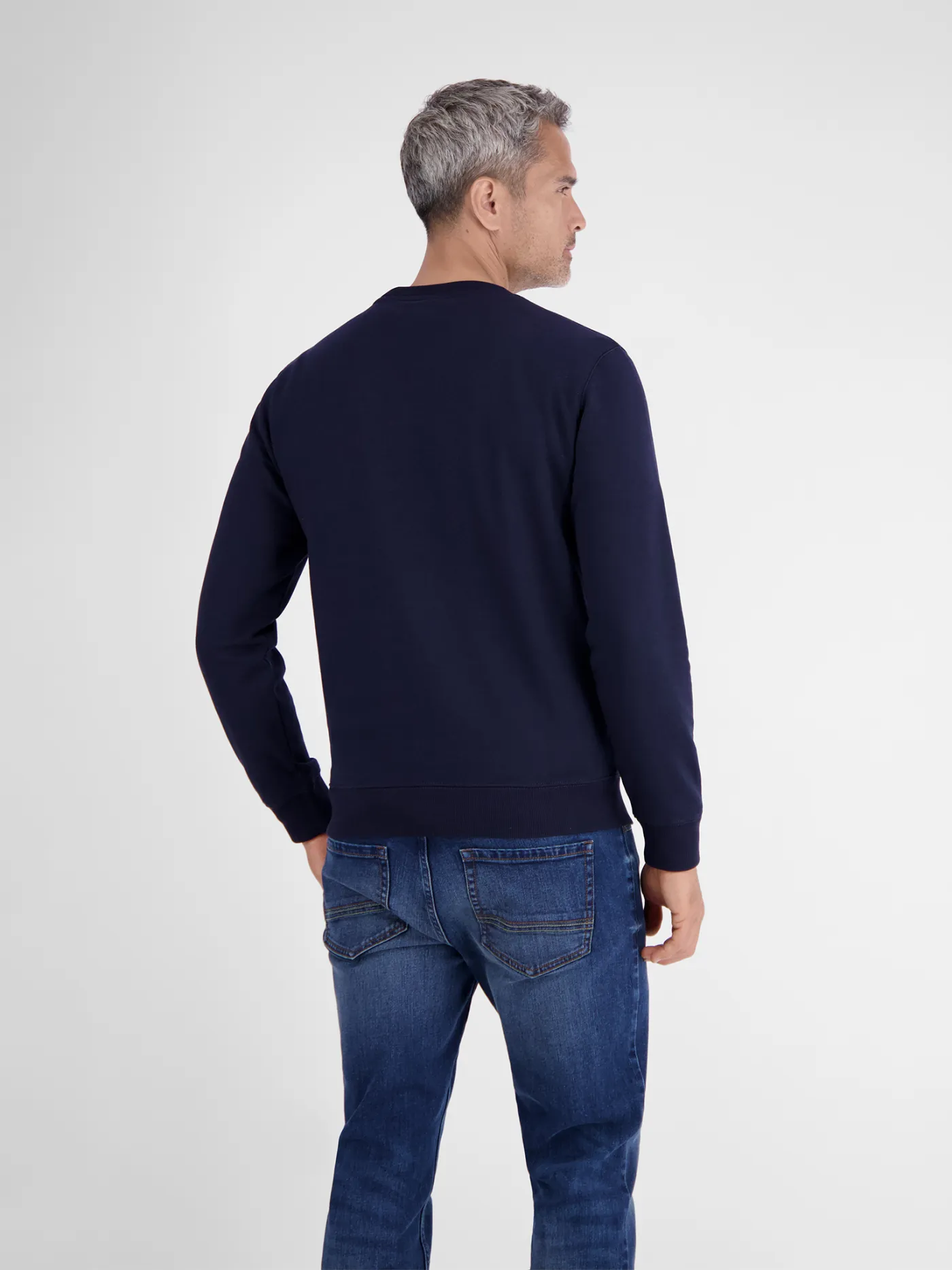 O-NECK BUENDCHEN