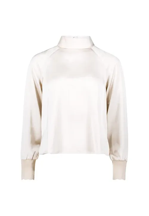 Satinbluse mit Stehkragen
