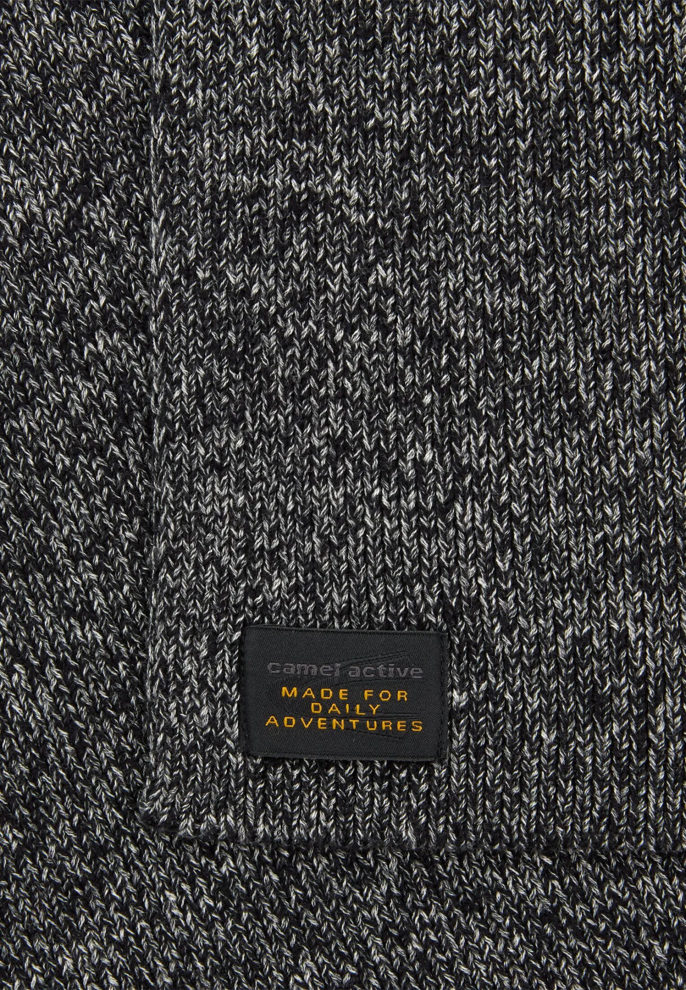 Melierter Strickschal