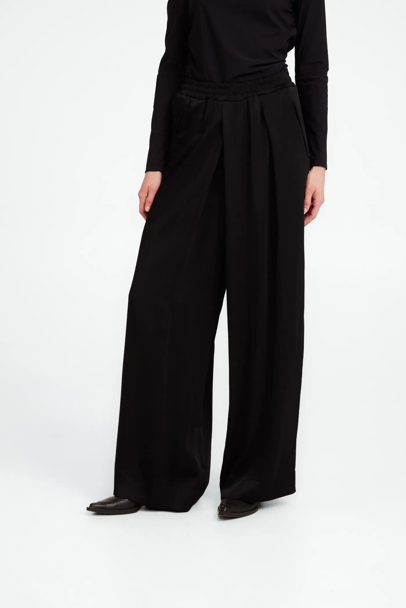 Letty rayon viscose pants