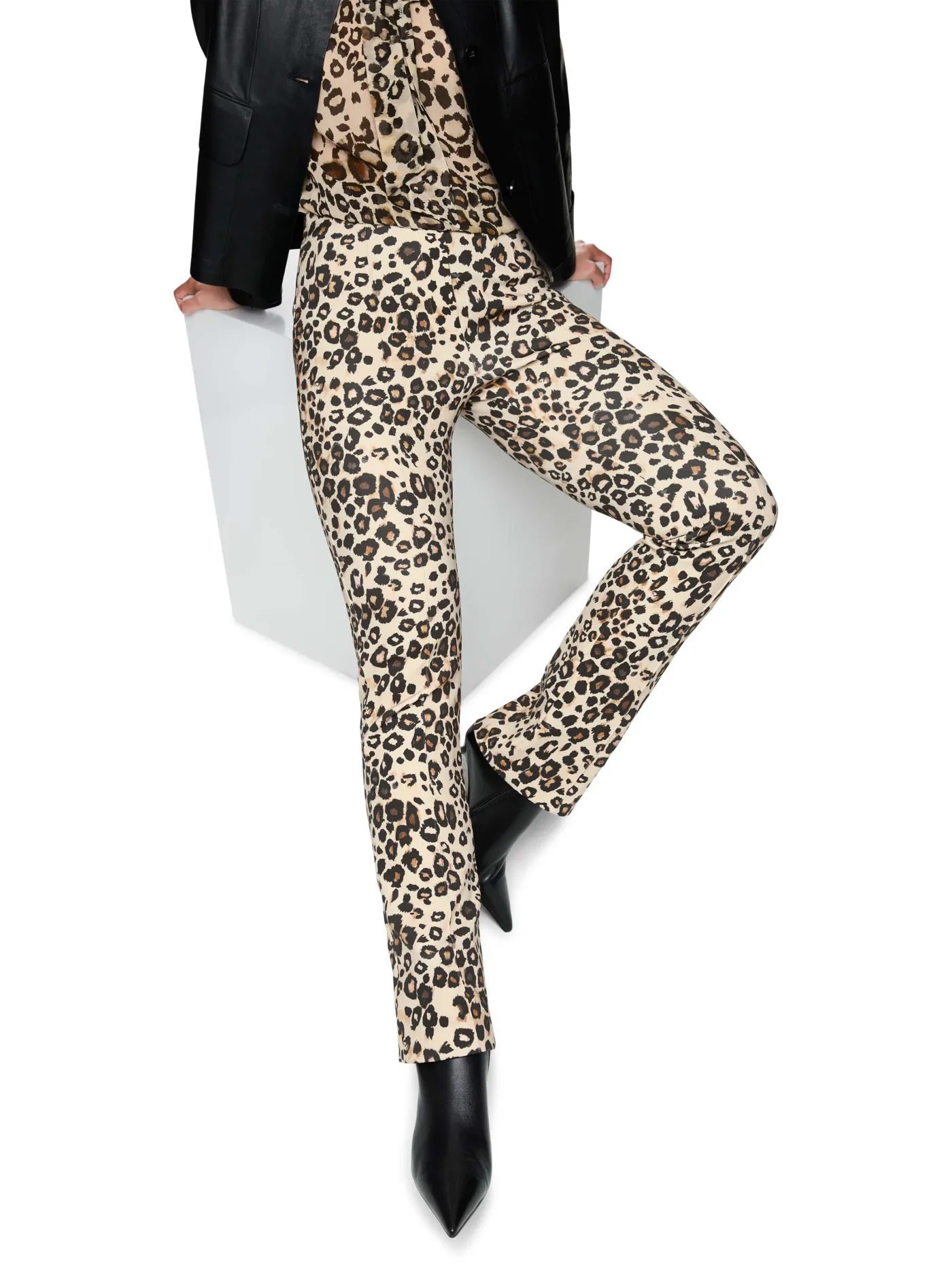 Hose FREDERICA im Feminine Fit