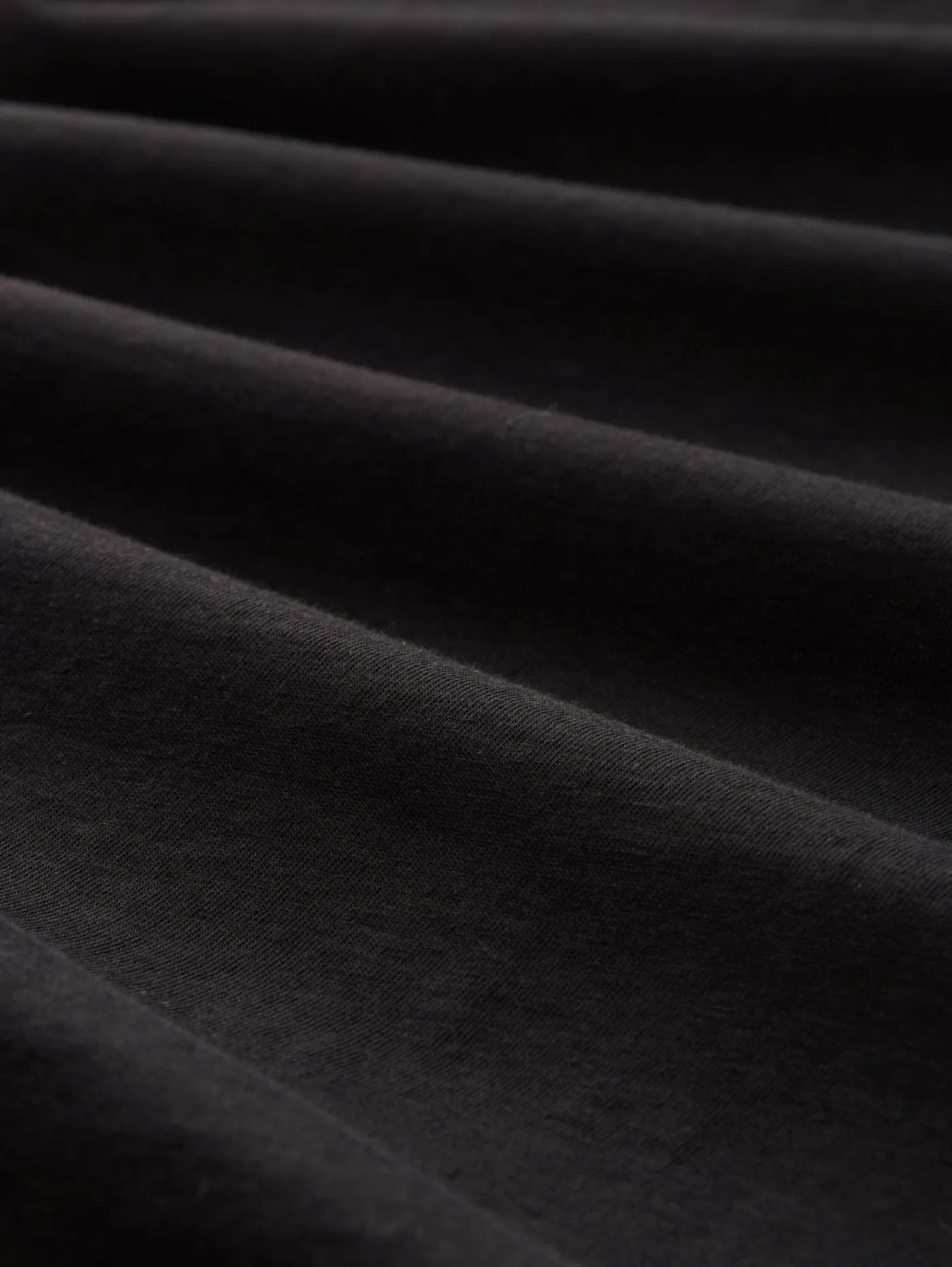 Basic T-Shirt im 2er-Pack mit V-Ausschnitt