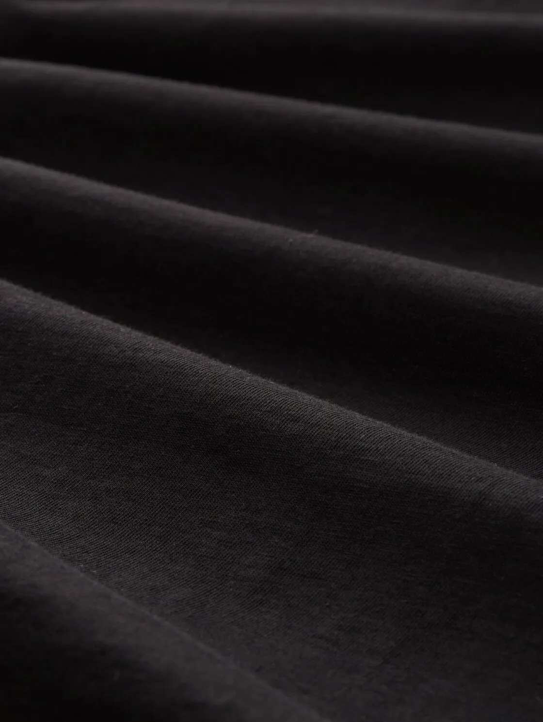 Basic T-Shirt im 2er-Pack mit V-Ausschnitt
