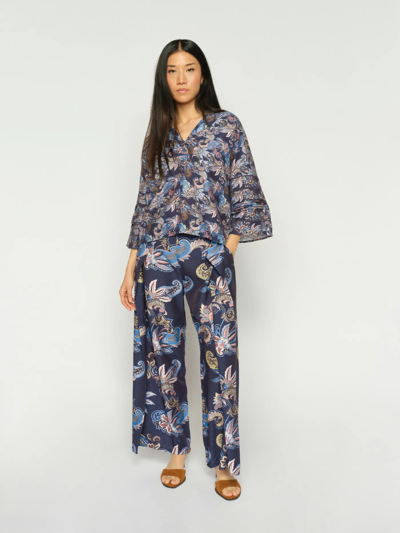 MMZoke Paisley Pant