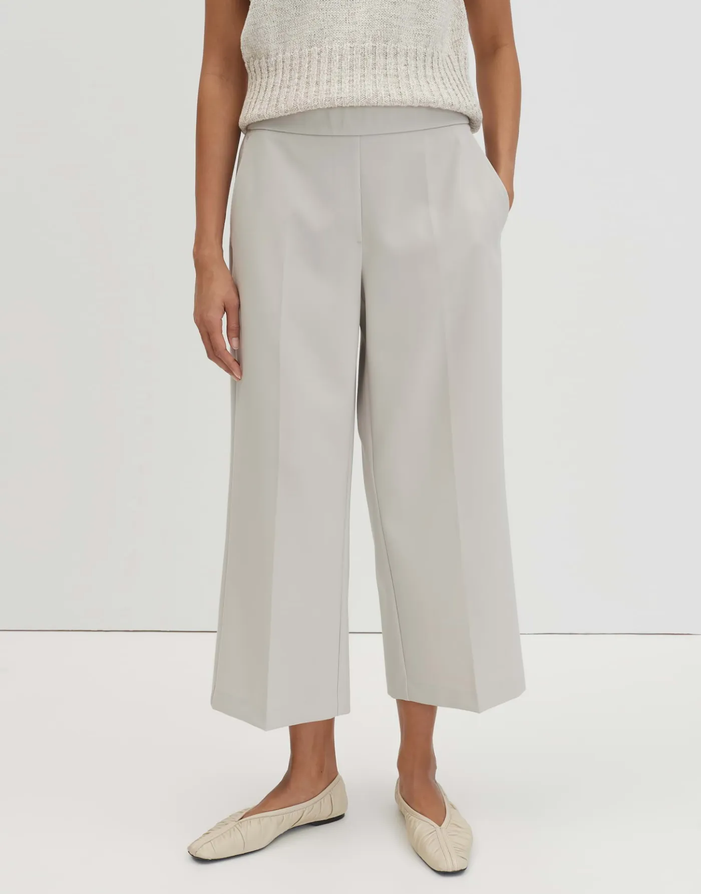 Charlie cropped ease