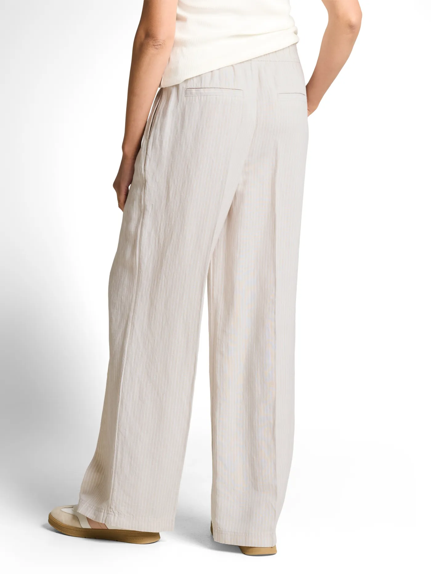 Loose Fit Hose mit Leinenanteil