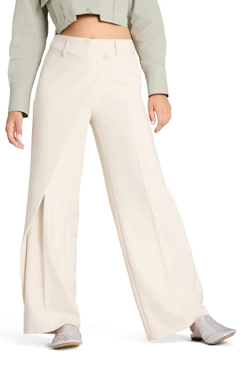 Anais wrap front